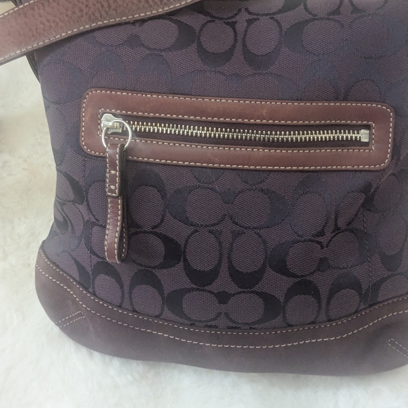 Coach Purple Signature Jacquard Crossbody Hobo Bag Suede Trim Front Zip Pocket - Picture 4 of 11